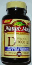 Nature Made Vitamin D 1000 I.U. Supplement Maximun Strength for Bone and Joint Protection - 300 Premium Tablets